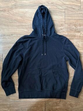 Classic Black Pullover Hoodie - Men's Casual Sweatshirt
